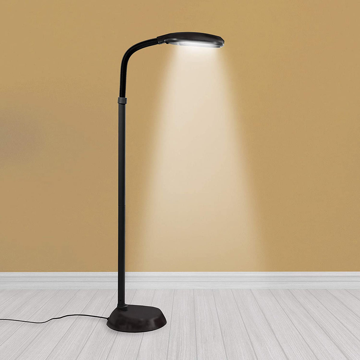 Natural Daylight Floor Lamp - Black – La-La-Llama Toys